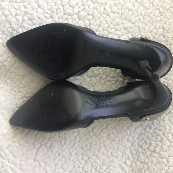 Delman Brice Pointed-Toe D’Orsay Pumps - Picture 6 of 10